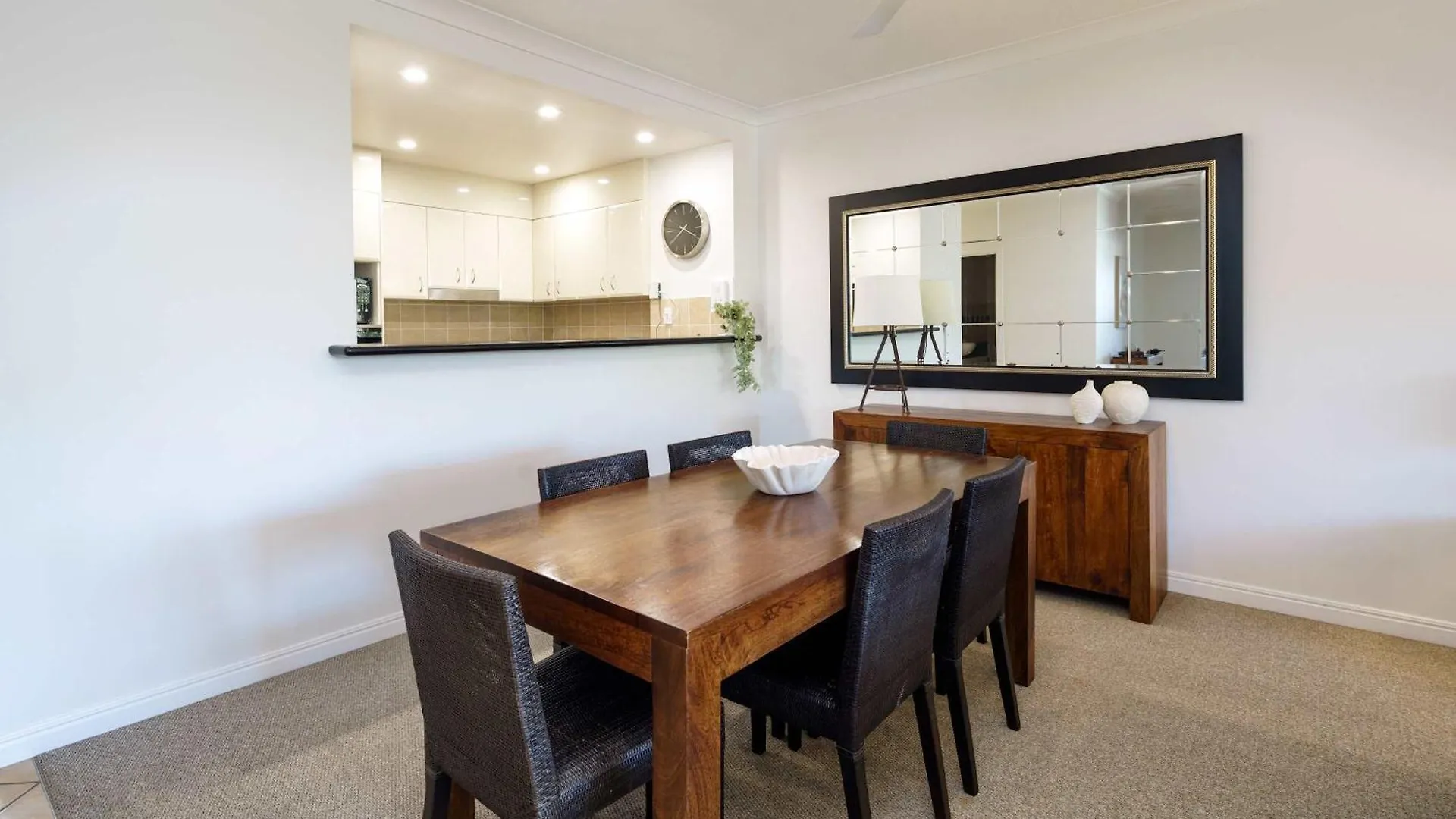 Golf Getaway Close To The Beach In Twin Waters